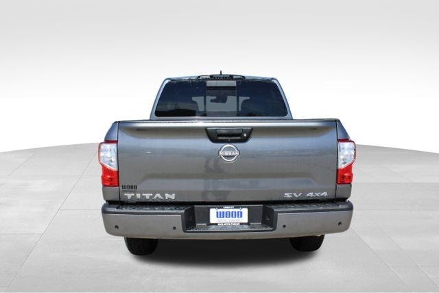 2024 Nissan Titan SV